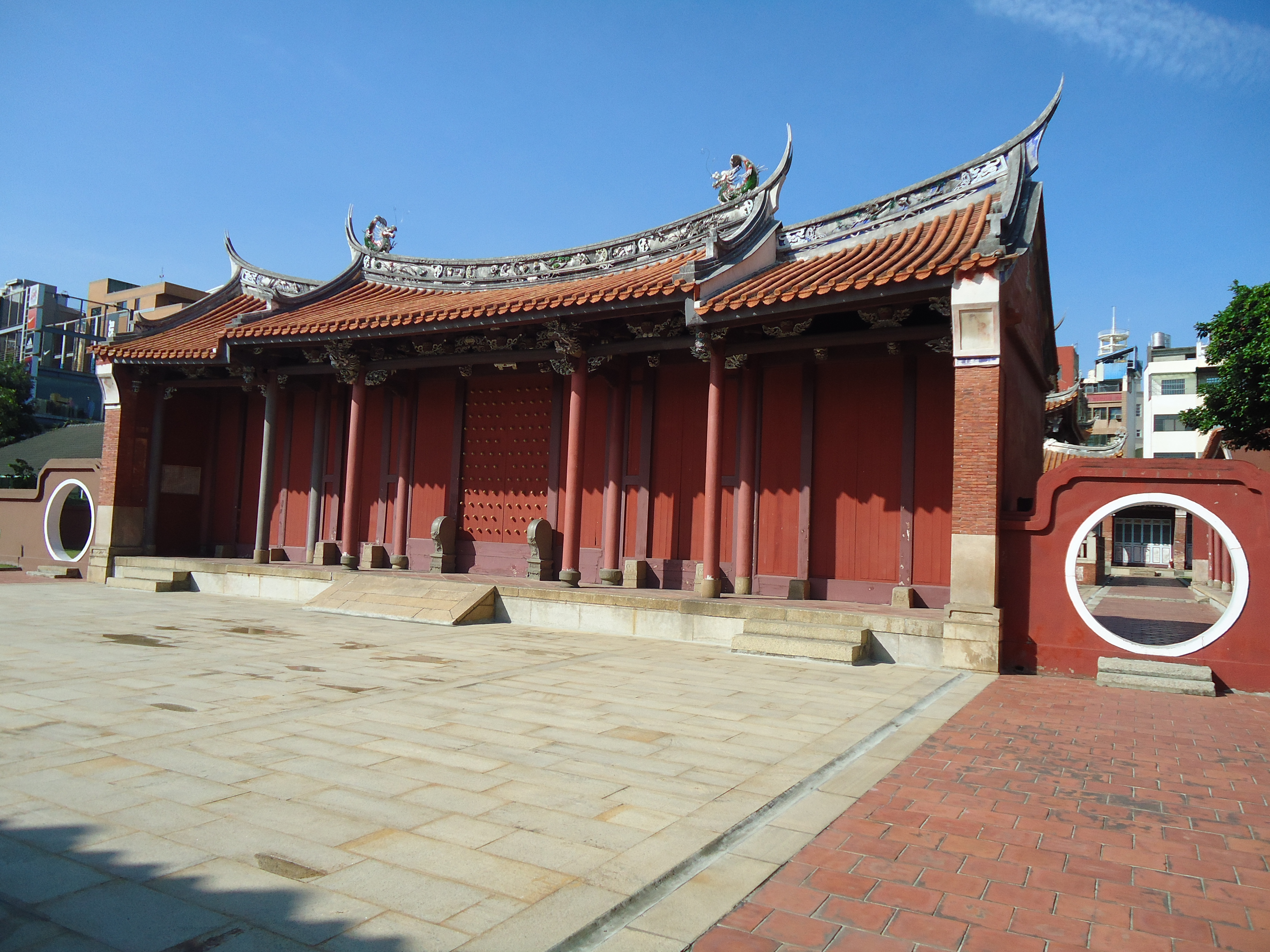 圖1.彰化孔廟戟門正面