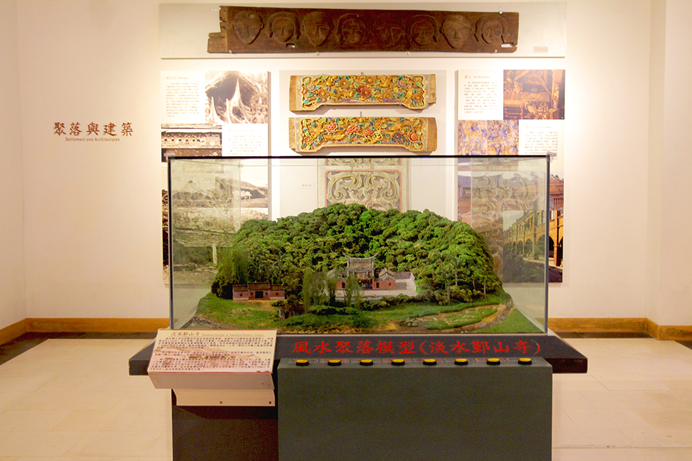 淡水鄞山寺模型