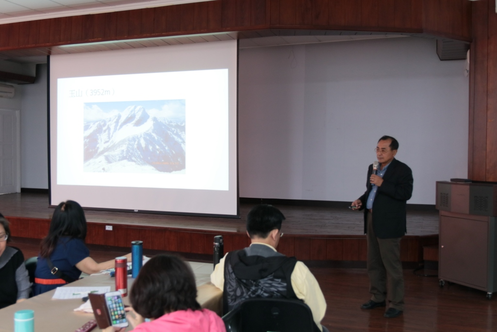 圖2：蒲忠成教授演講