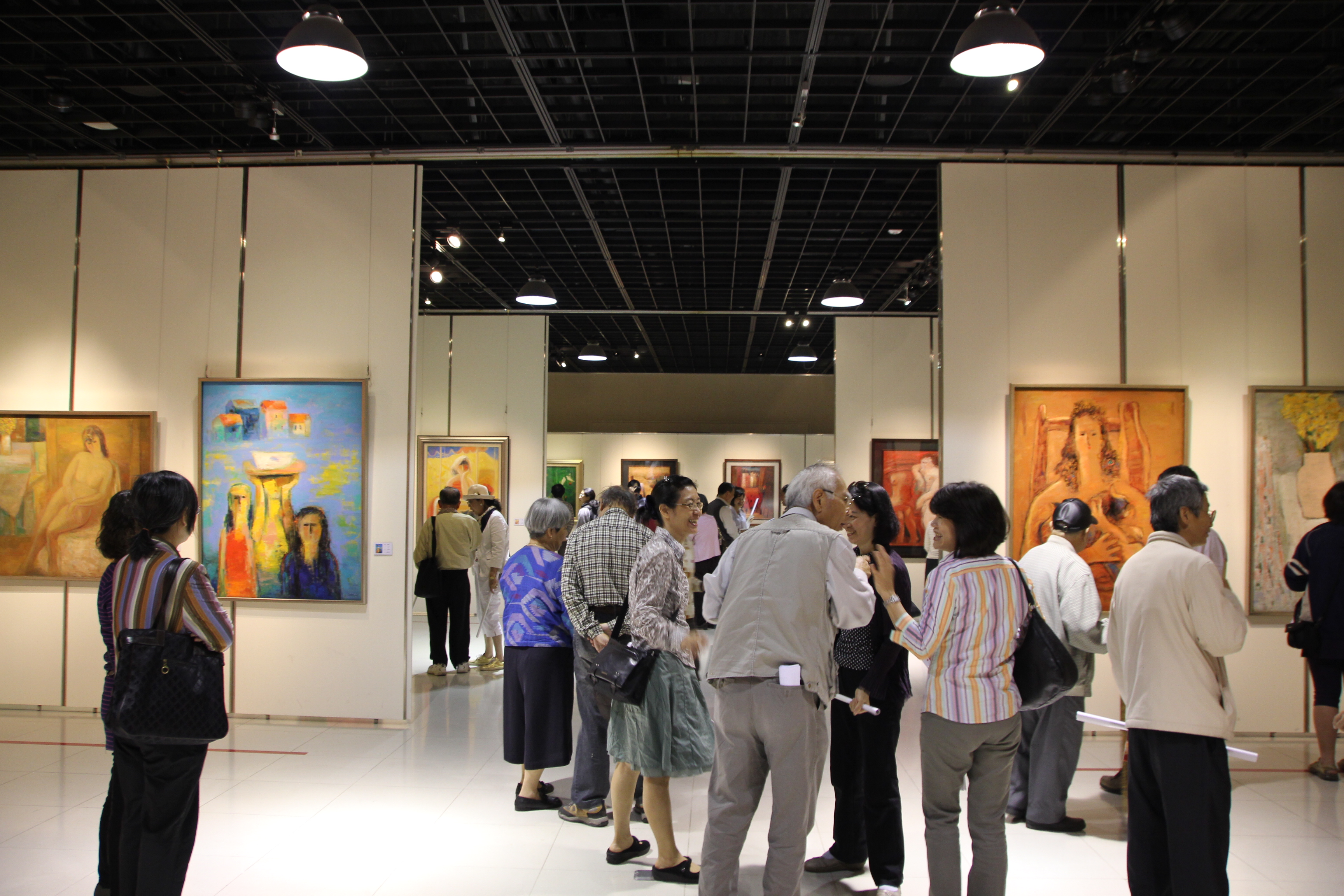 與會嘉賓現場參觀