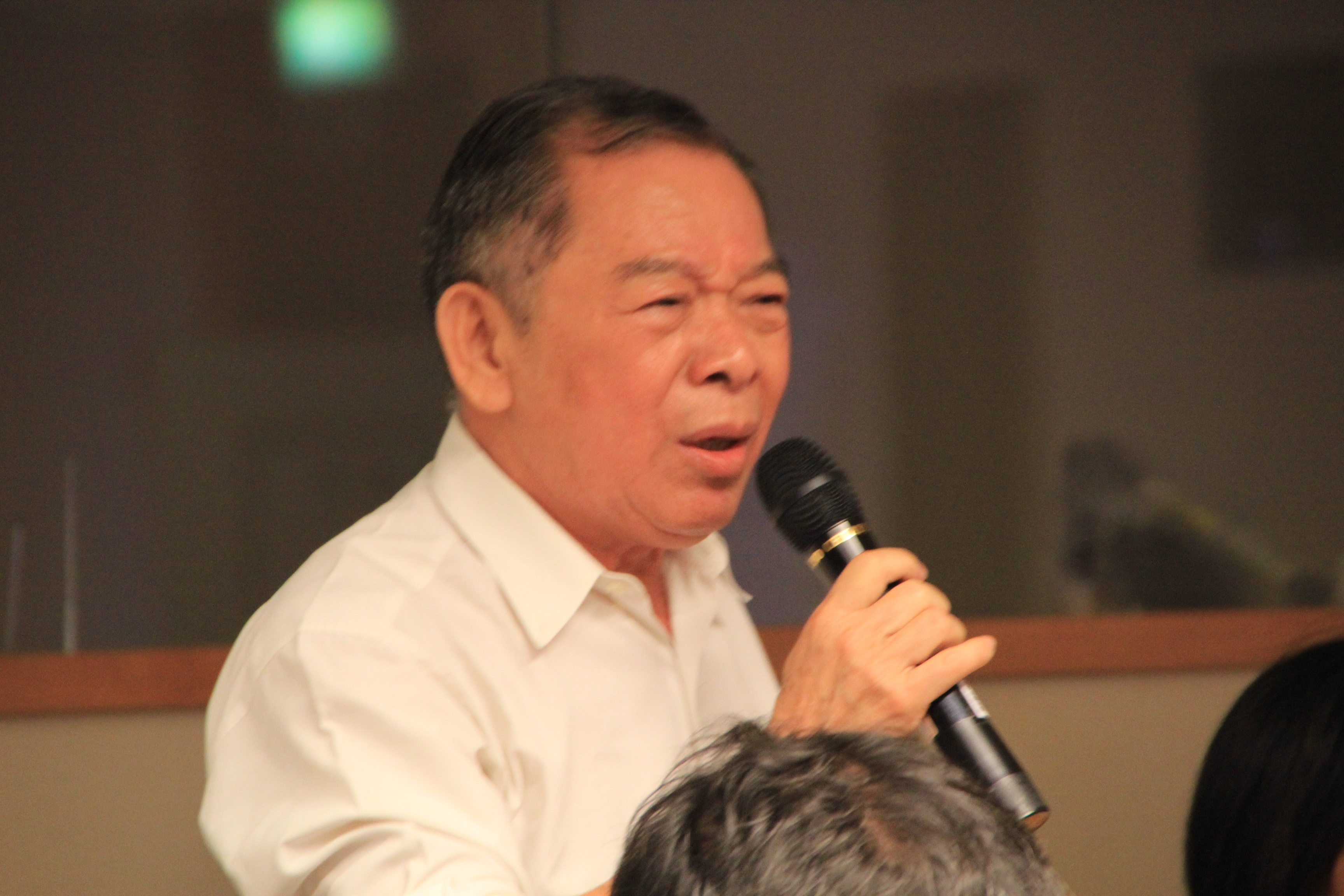 Q&A時間發言者李默默先生