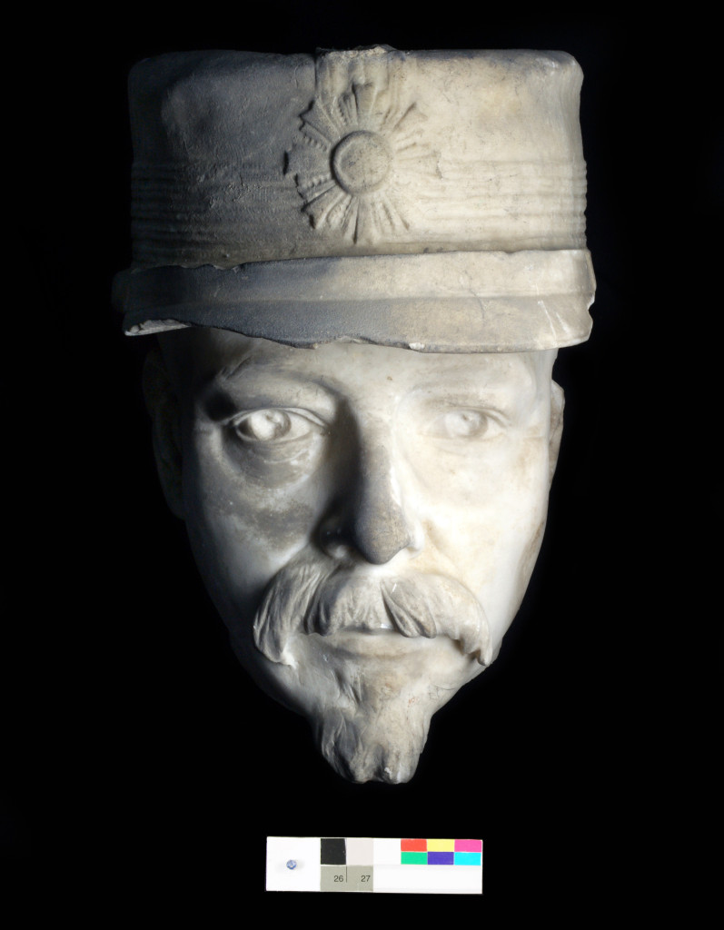 圖2：兒玉源太郎石質全身立像之殘餘結構（照片來源：臺南市文資處）