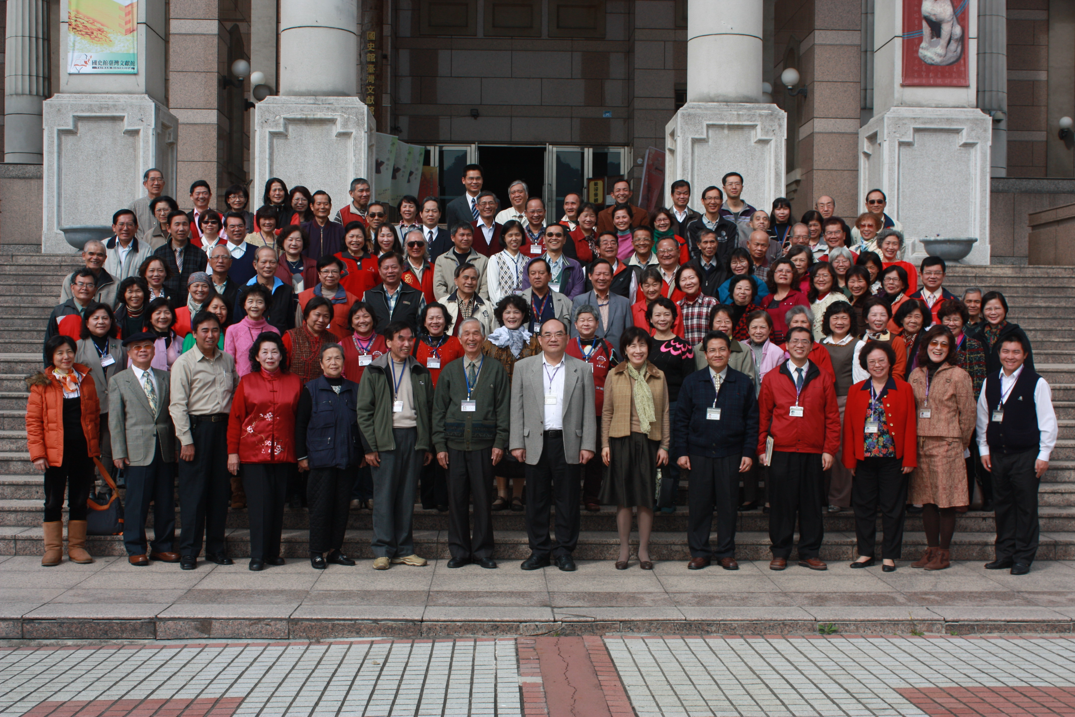 本館101年度第1次志工大會合影留念