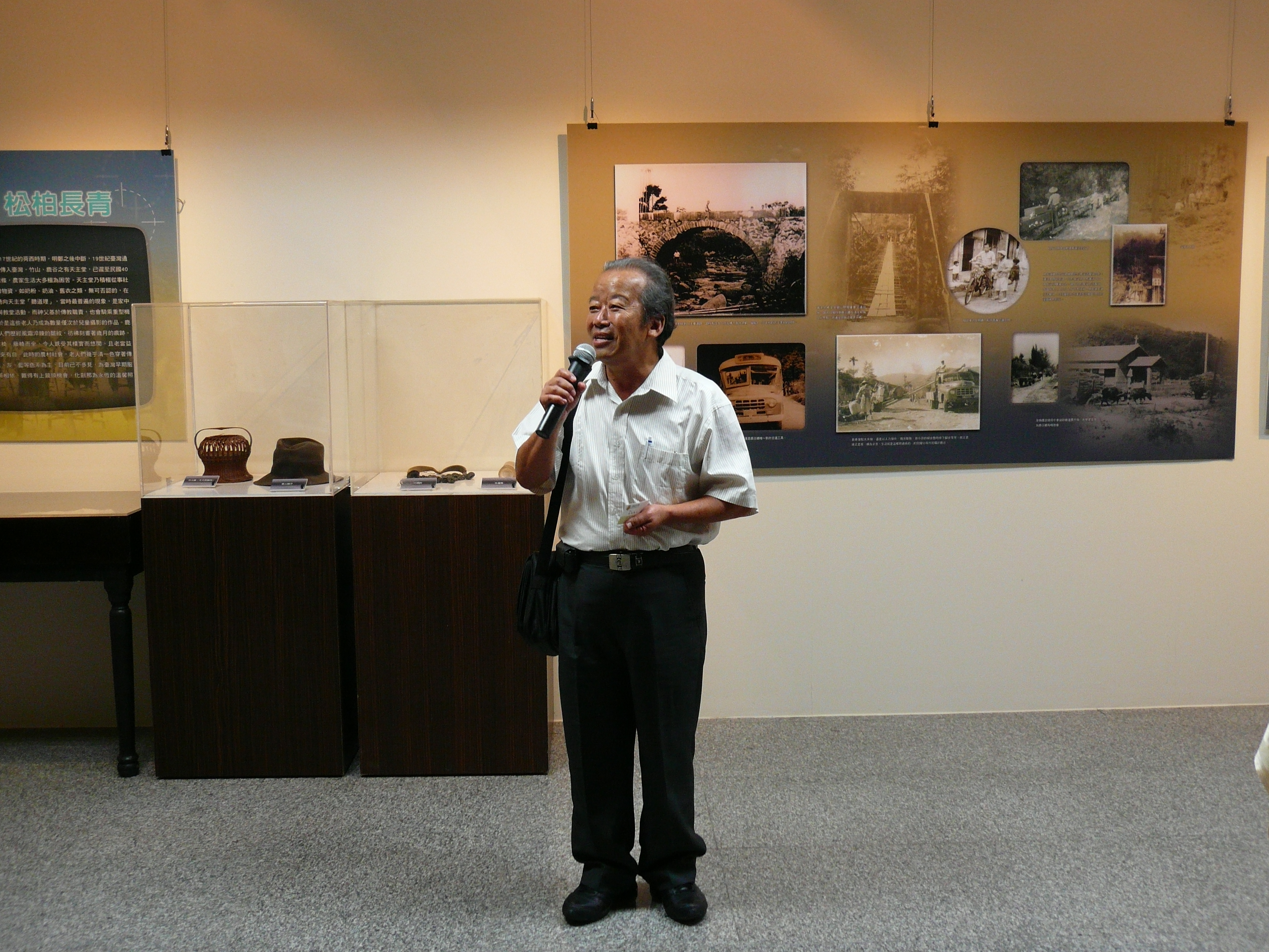 張幸雄委員代表謝省躬文教協會等出席致詞