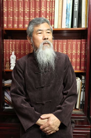 圖2：策展人黃智茂先生