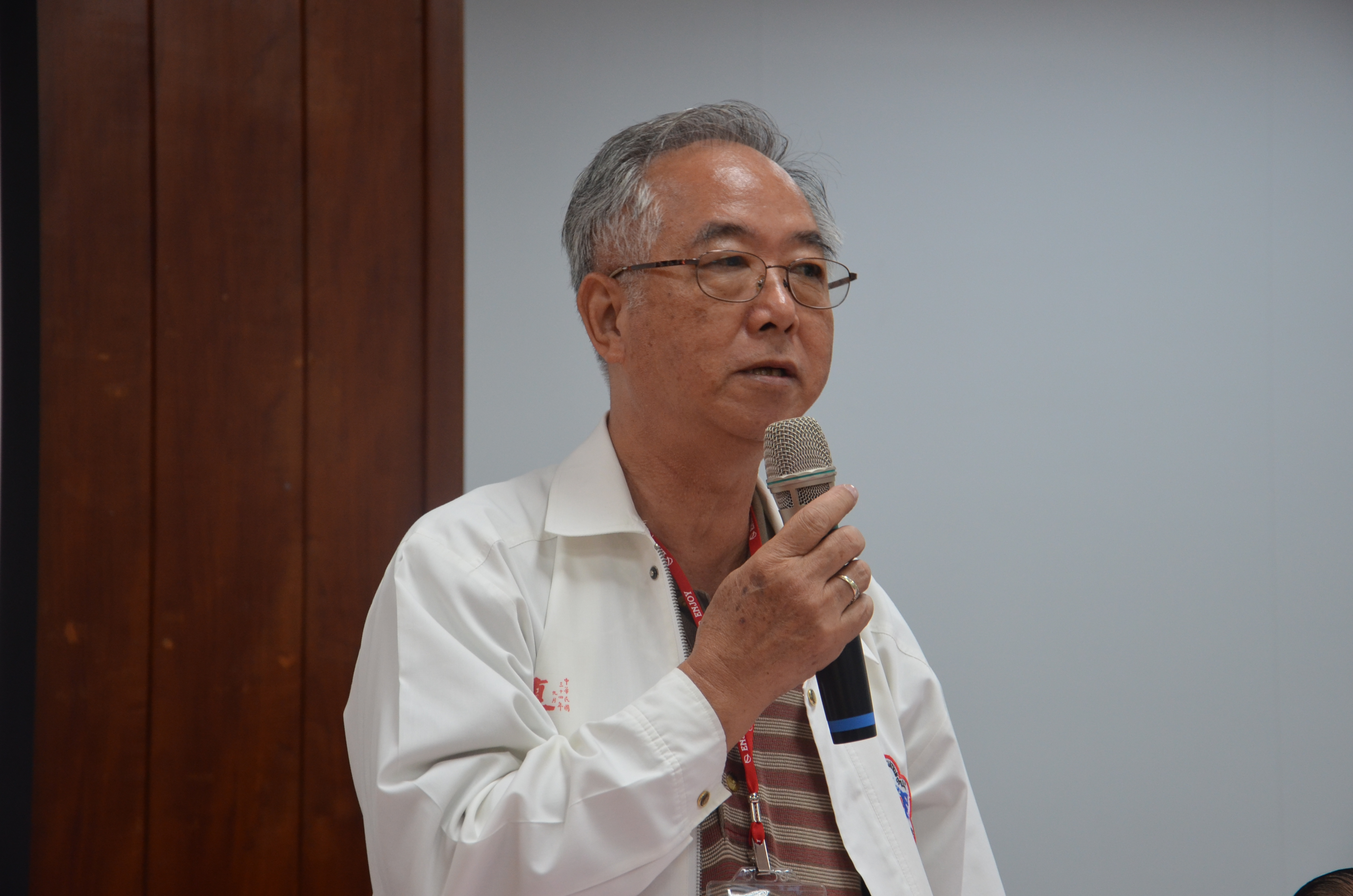 圖15：與談人李力群