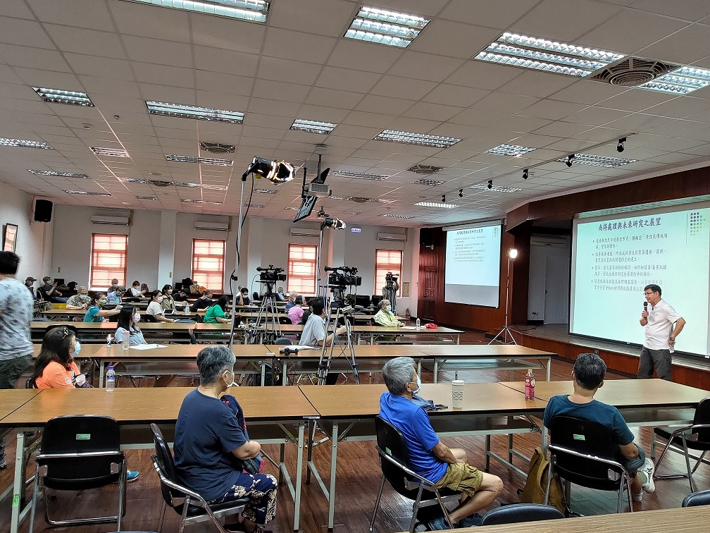 圖5：現場聽眾聽講情形