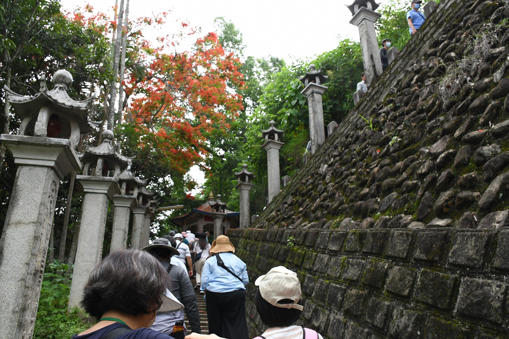 圖10：醒靈寺參訪1