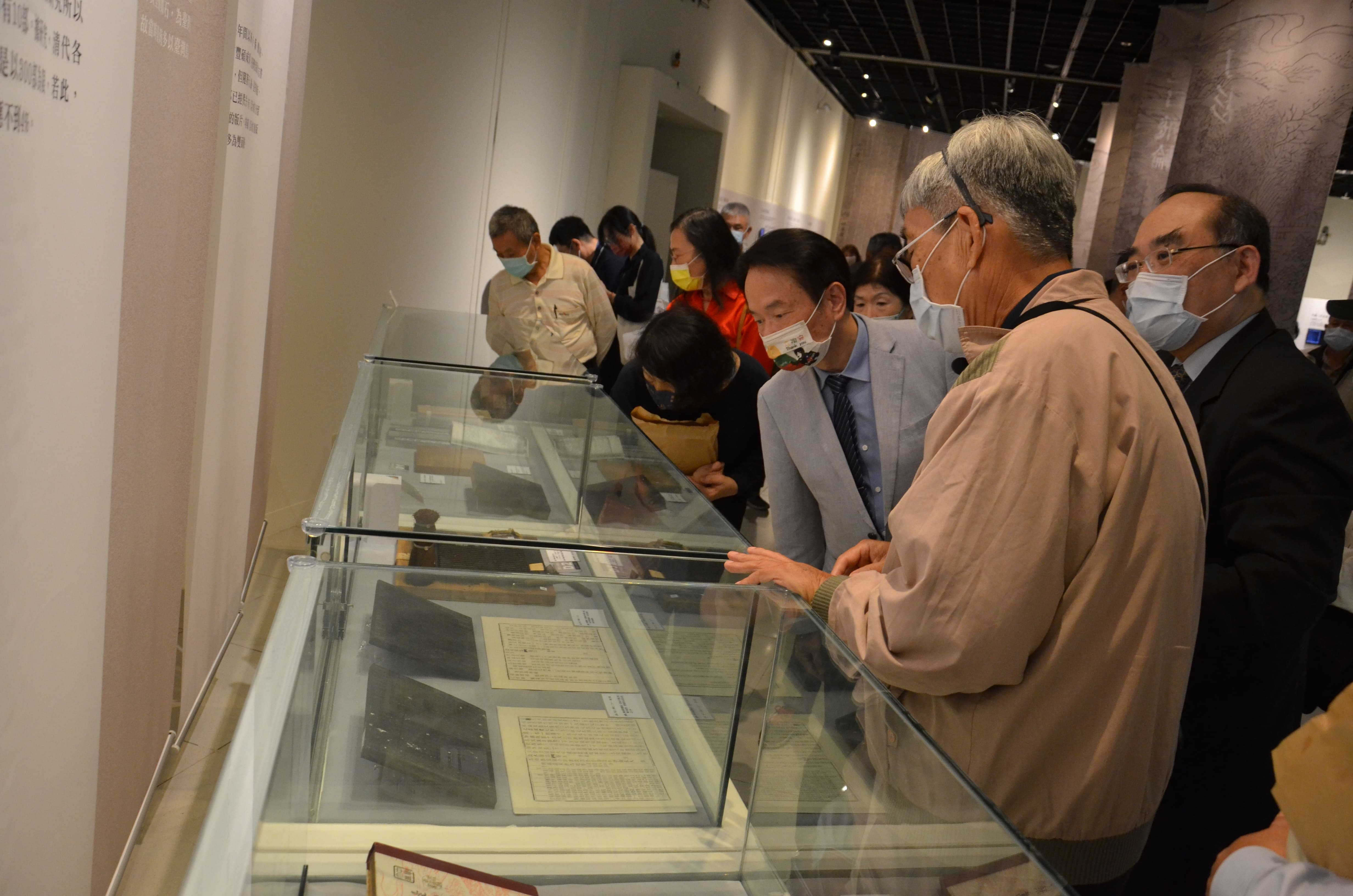 圖11：現場導覽解說 林文龍老師