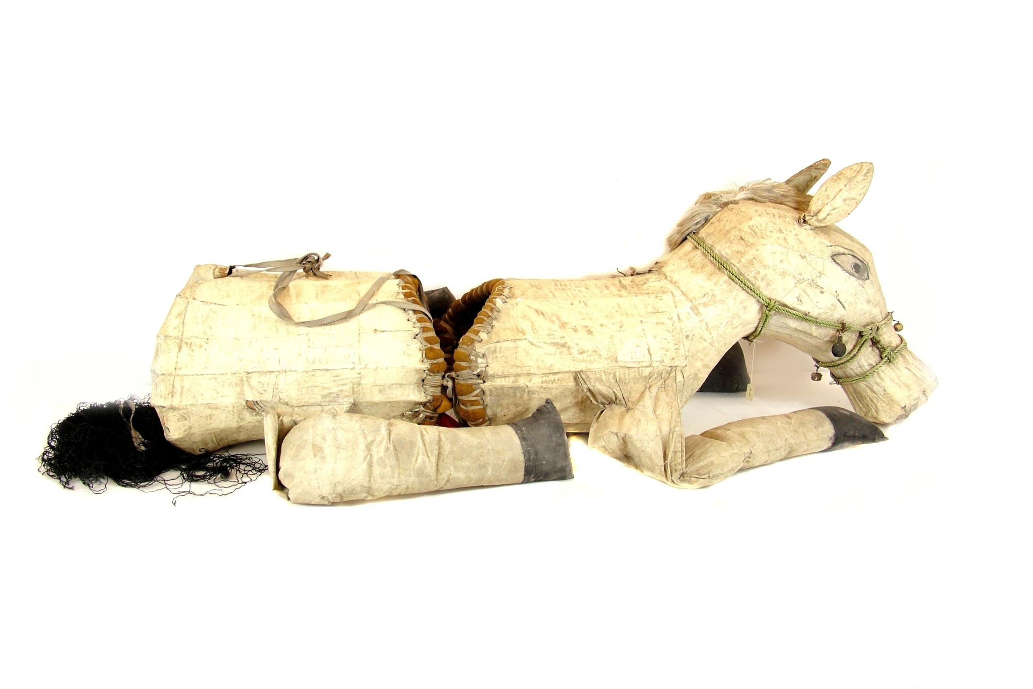 圖6：白馬道具（館藏號20040011031）