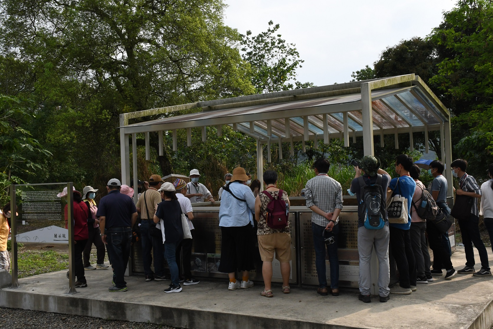 圖12：大馬璘考古遺址參訪