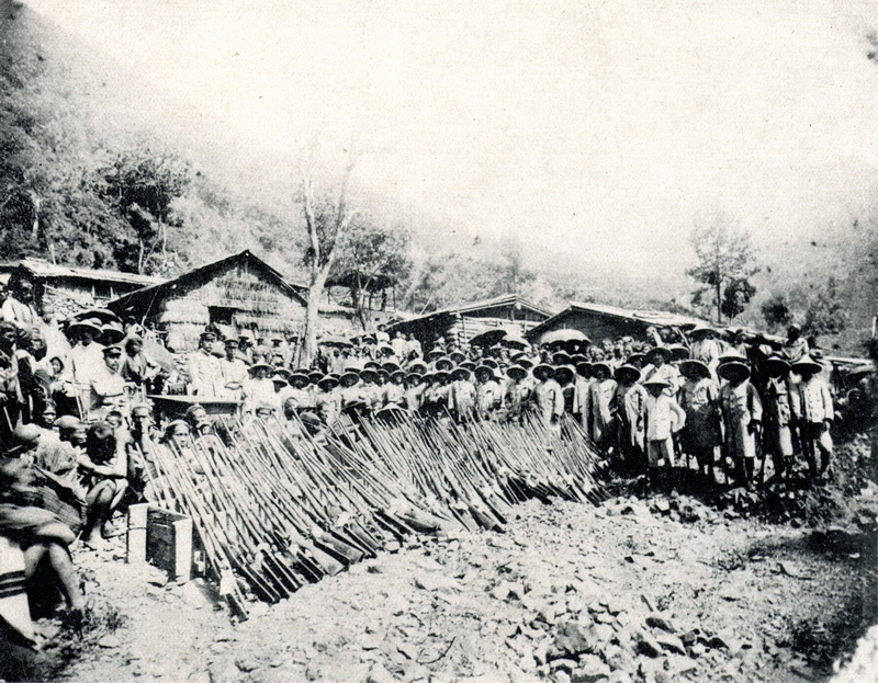 從蕃人手中繳收的銃槍