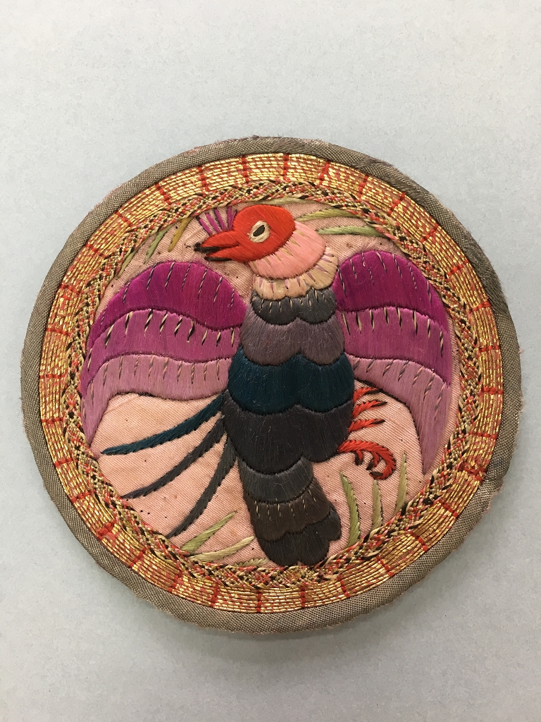 圖7：花鳥圖案繡片