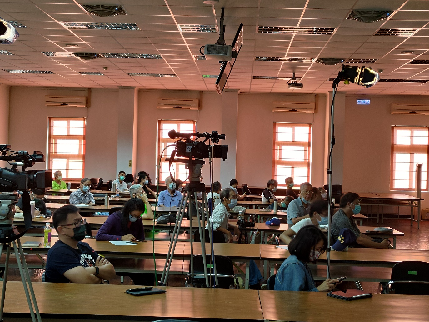 圖4：現場演講情形（二）