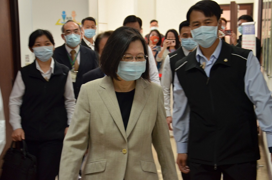 圖1：蔡英文總統進入會場