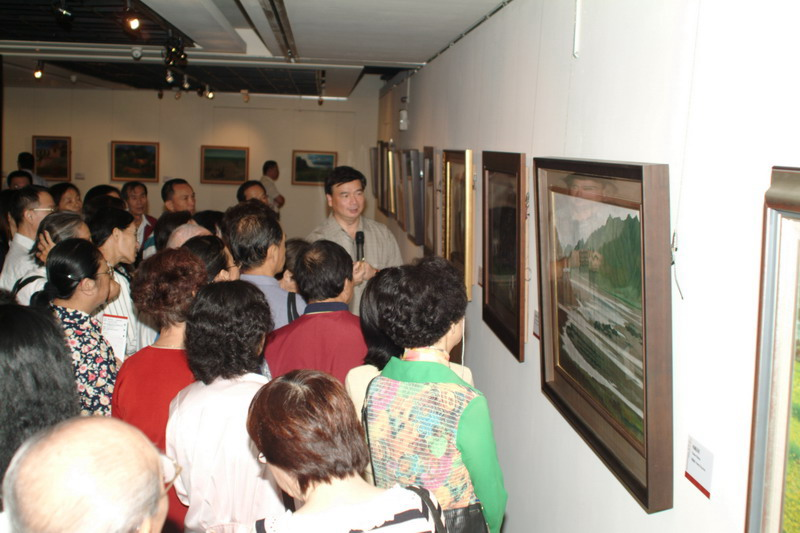 文化大學林金標教授親臨導覽