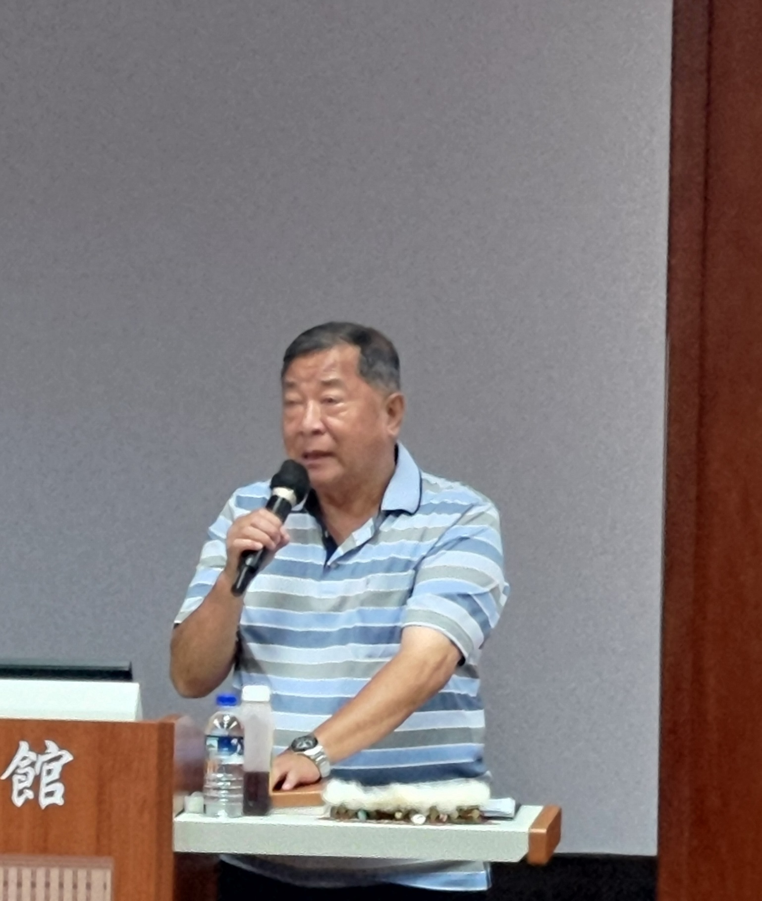 圖2：講座吳智慶老師