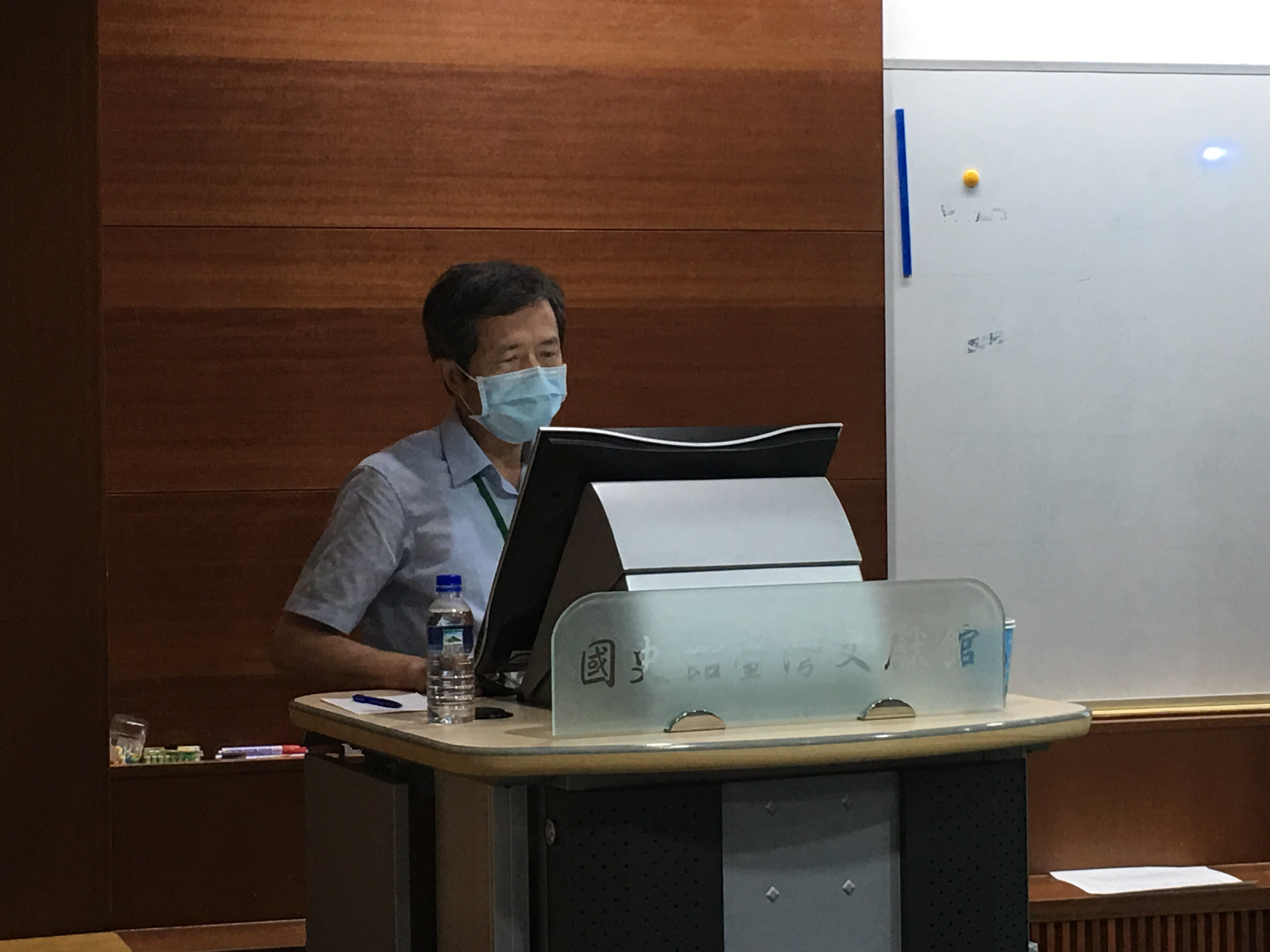 圖5：石瑞彬老師演講