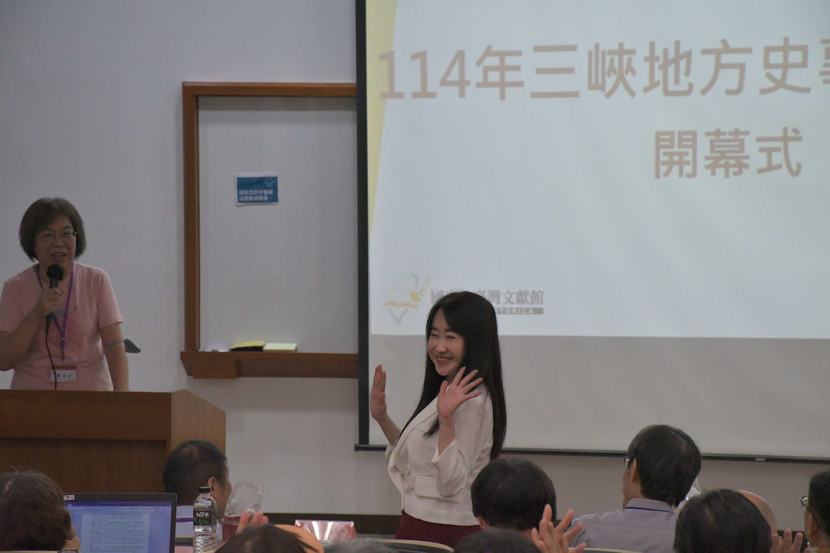 圖2：臺北大學人文學院朱孟庭院長出席