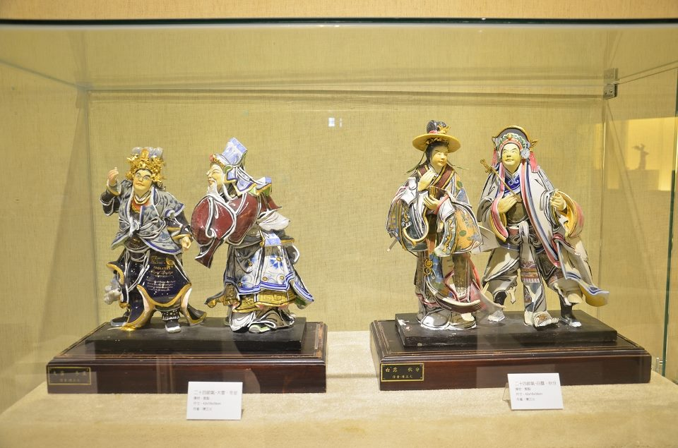 圖8：二十四節氣-大雪、冬至、白露、秋分/ 剪黏 / 陳三火作品