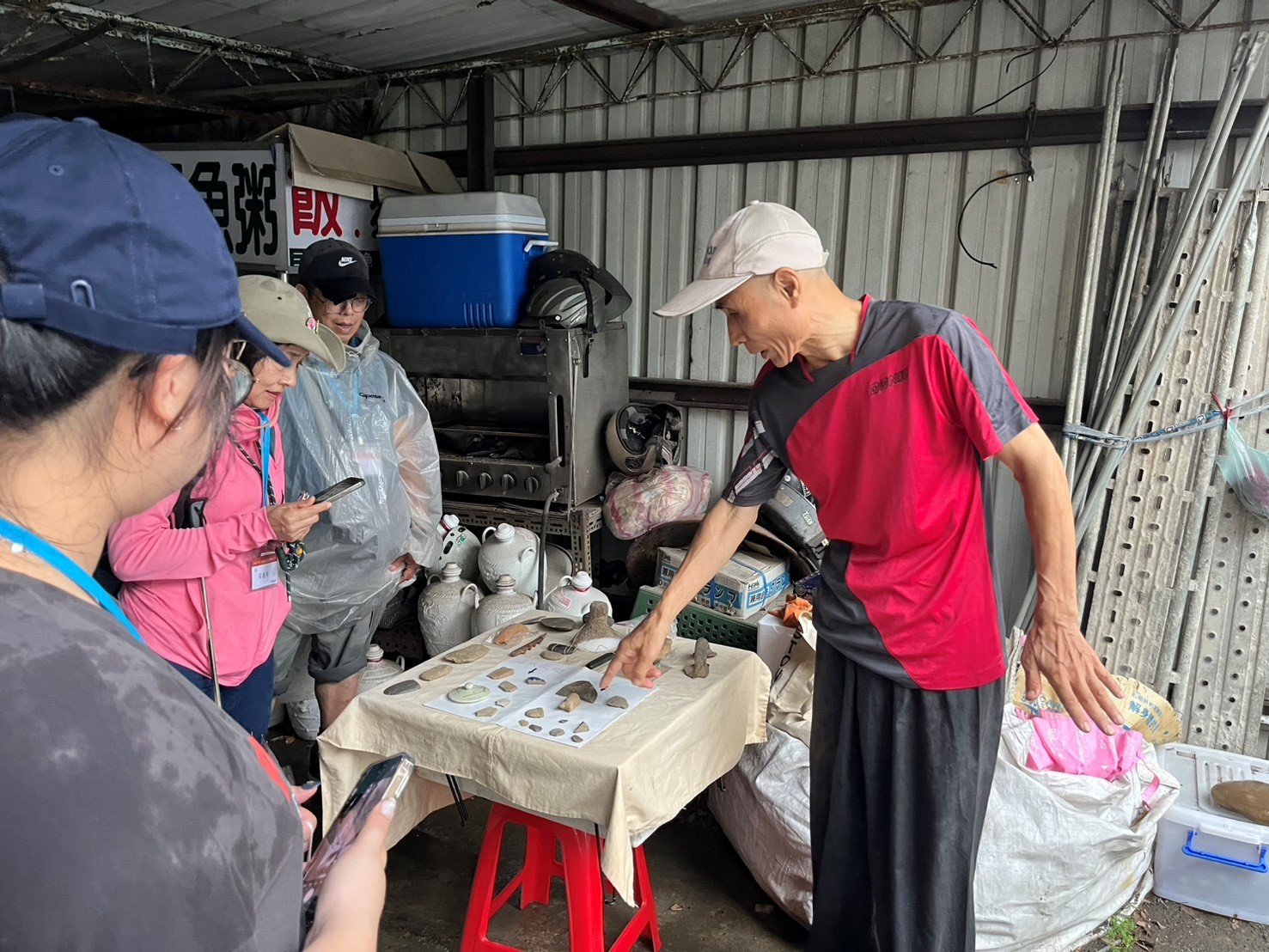 圖13：「鵠尾山考古遺址」導覽介紹