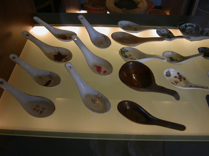 湯匙（鶯歌陶瓷博物館藏 李駿濤拍攝）